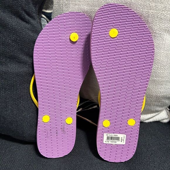 Havaianas Purple Cat Print Flip Flops with Yellow Straps - Picture 4 of 4
